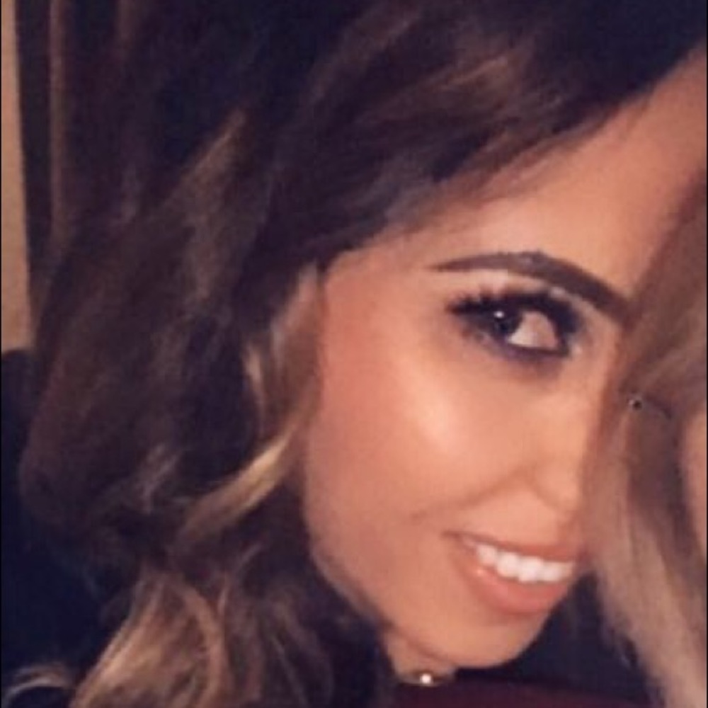 Meet your Posher, Kamilla